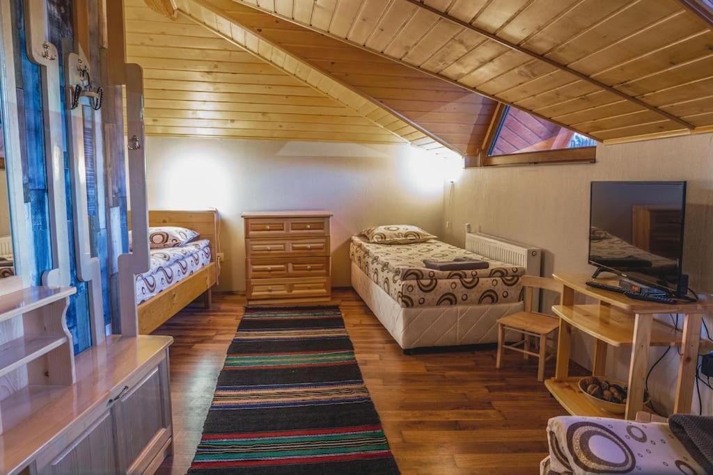 Duvaro Guesthouse Raduil Esterno foto